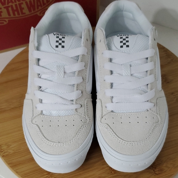 Vans Women's Caldrone Chunky Suede Retro Sneakers White Size 9 NIB - Picture 3 of 11